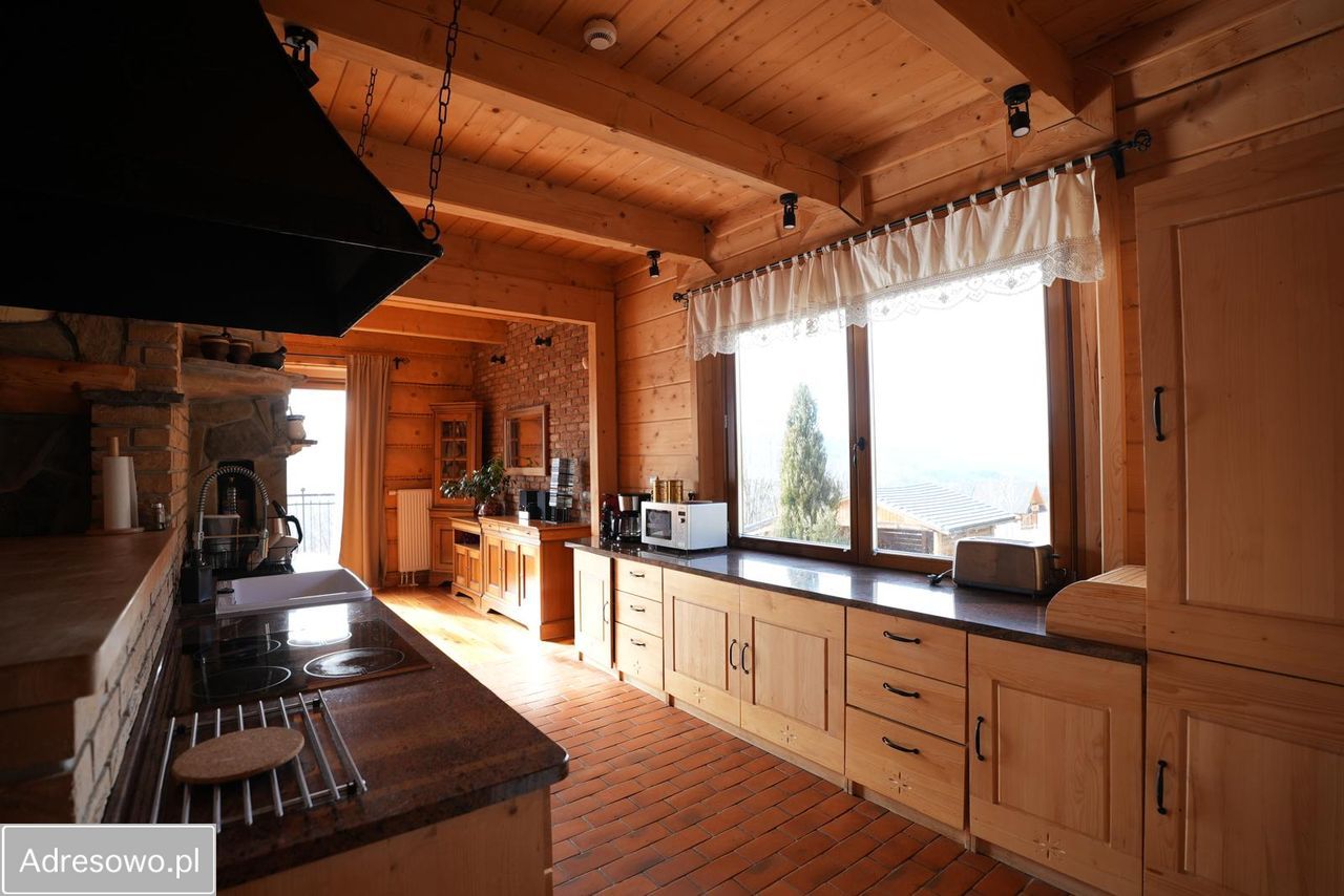 dom wolnostojący, 5 pokoi Zawoja Magurka. Zdjęcie 3