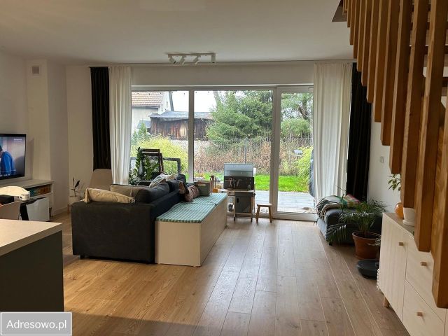 dom szeregowy, 4 pokoje Kłodzko, ul. Śliwkowa. Zdjęcie 1