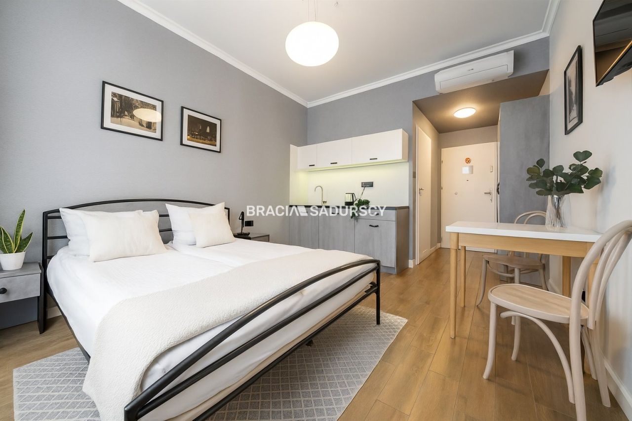 Mieszkanie 3-pokojowe Kraków Śródmieście, al. Zygmunta Krasińskiego. Zdjęcie 10