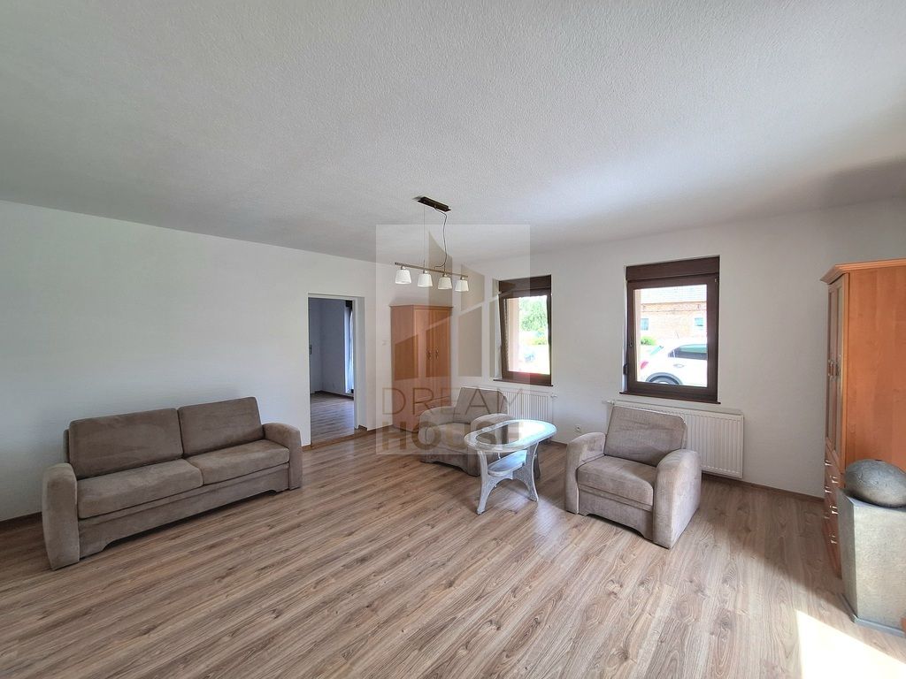 dom wolnostojący, 4 pokoje Kuźnica Dąbrowska. Zdjęcie 12