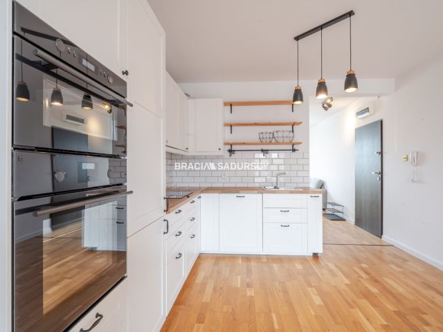 Mieszkanie 4-pokojowe Wieliczka, ul. Jasna. Zdjęcie 4