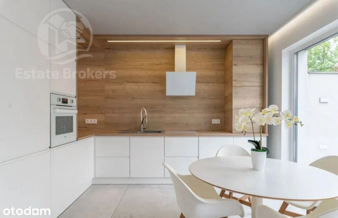 bliźniak, 6 pokoi Wrocław Krzyki, ul. gen. Stefana Grota-Roweckiego. Zdjęcie 1