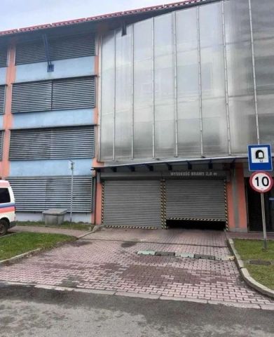 Garaż/miejsce parkingowe Tychy Centrum, ul. Zofii Nałkowskiej. Zdjęcie 1