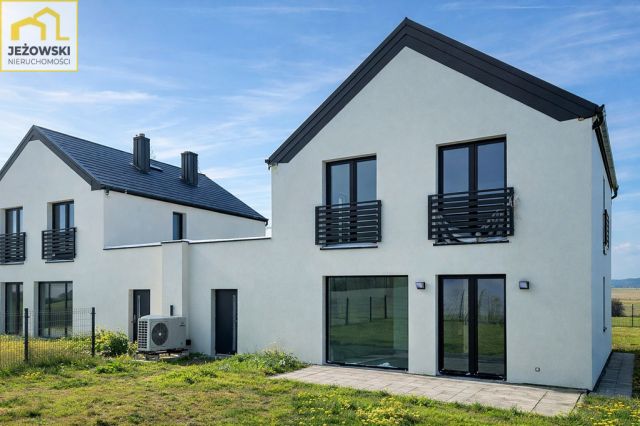 bliźniak, 5 pokoi Baszki. Zdjęcie 1