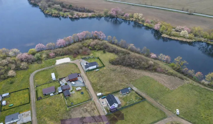 Działka rekreacyjna Nowa Wieś Mała