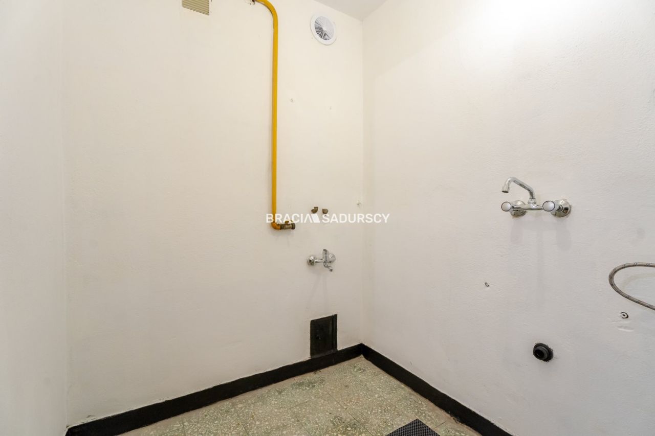 Mieszkanie 1-pokojowe Pobiednik Wielki. Zdjęcie 7