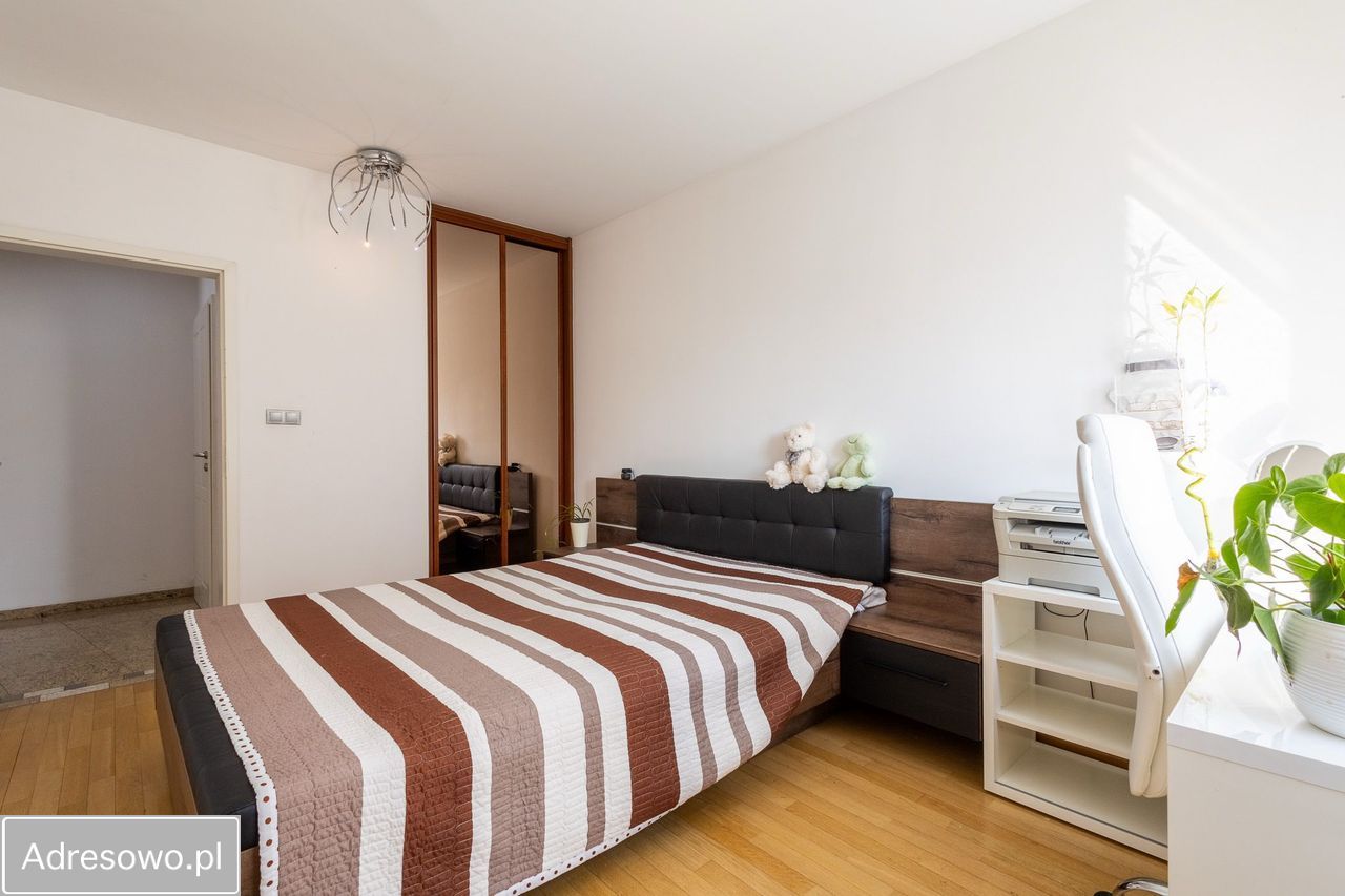 Mieszkanie 4-pokojowe Warszawa Śródmieście, al. Jana Pawła II. Zdjęcie 15