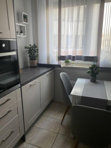 Mieszkanie 3-pokojowe Płock Stare Miasto, ul. Kolegialna. Zdjęcie 13