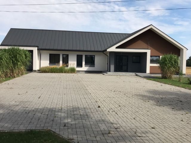 Lokal Miączyn, Grabowiecka. Zdjęcie 1