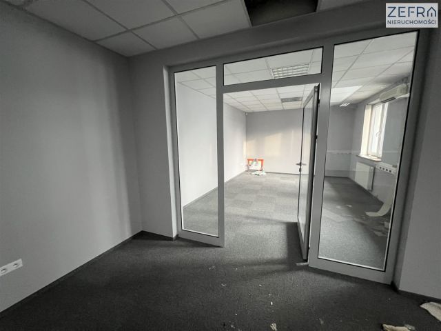 Biuro Kraków Prądnik Biały, ul. Henryka Pachońskiego. Zdjęcie 9