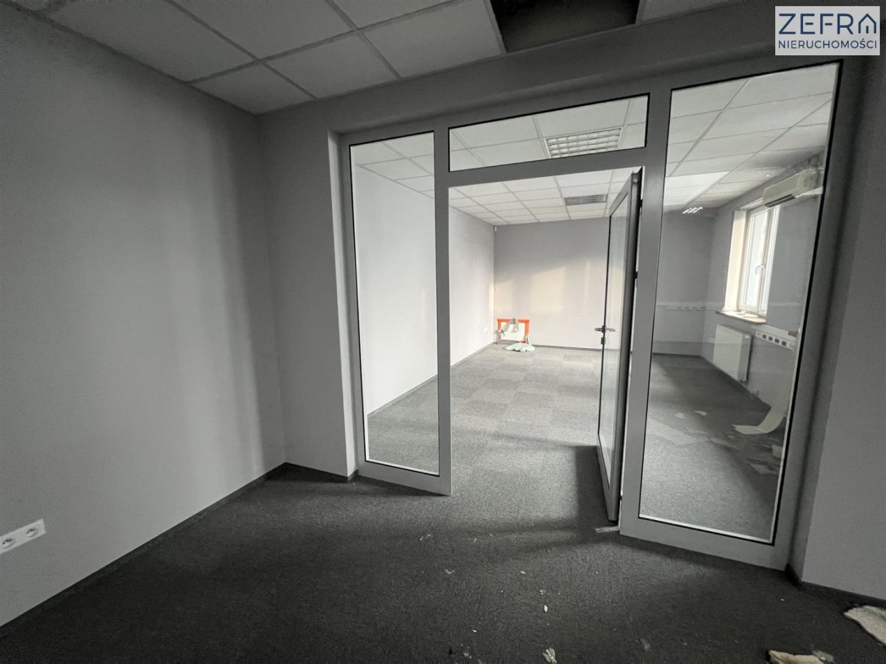 Biuro Kraków Prądnik Biały, ul. Henryka Pachońskiego. Zdjęcie 9