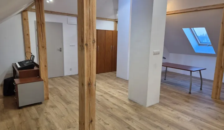 Biuro Żerniki Wrocławskie, ul. Bukowa
