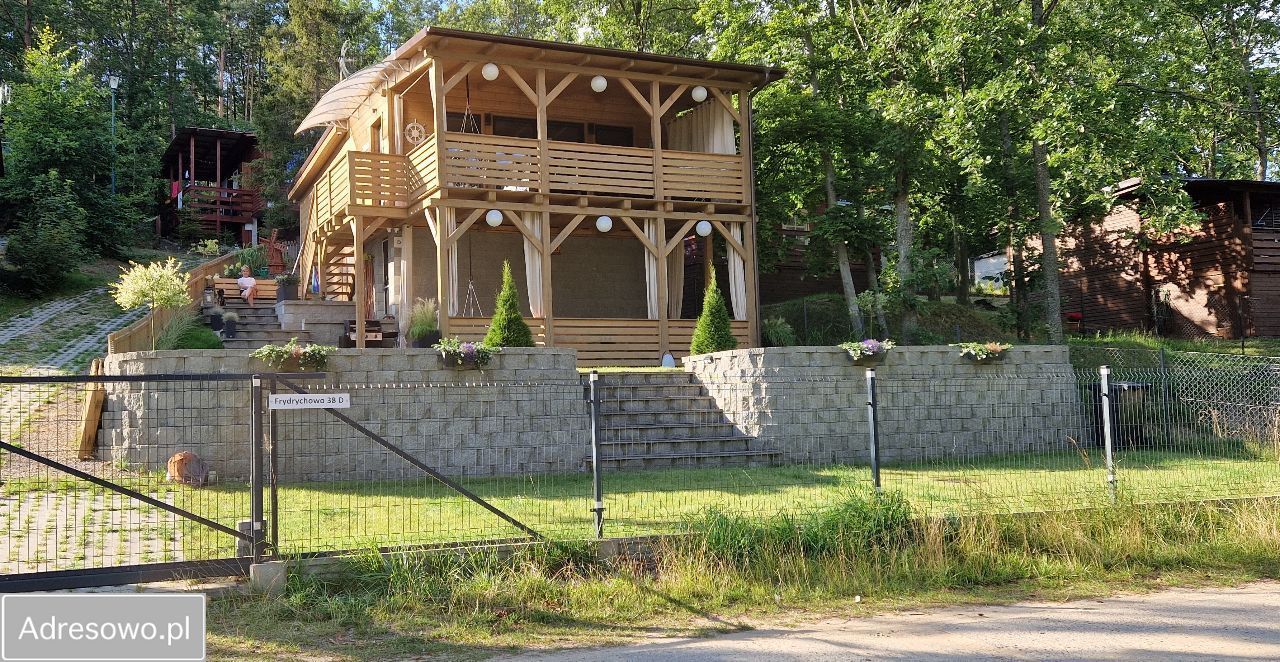 dom wolnostojący, 3 pokoje Parchowo Frydrychowo