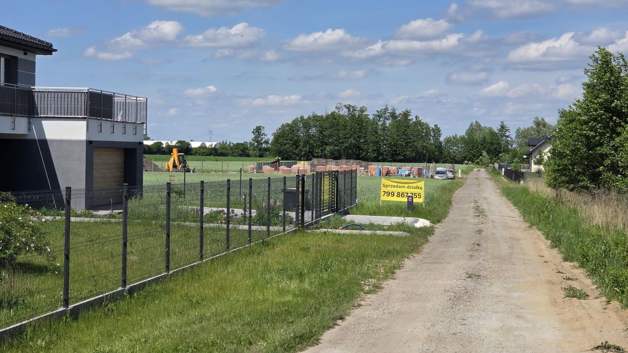 Działka budowlana Cholewy Cholewki. Zdjęcie 2