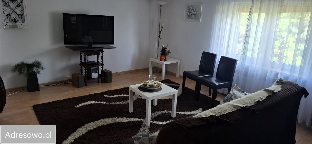 dom wolnostojący, 3 pokoje Borki. Zdjęcie 15