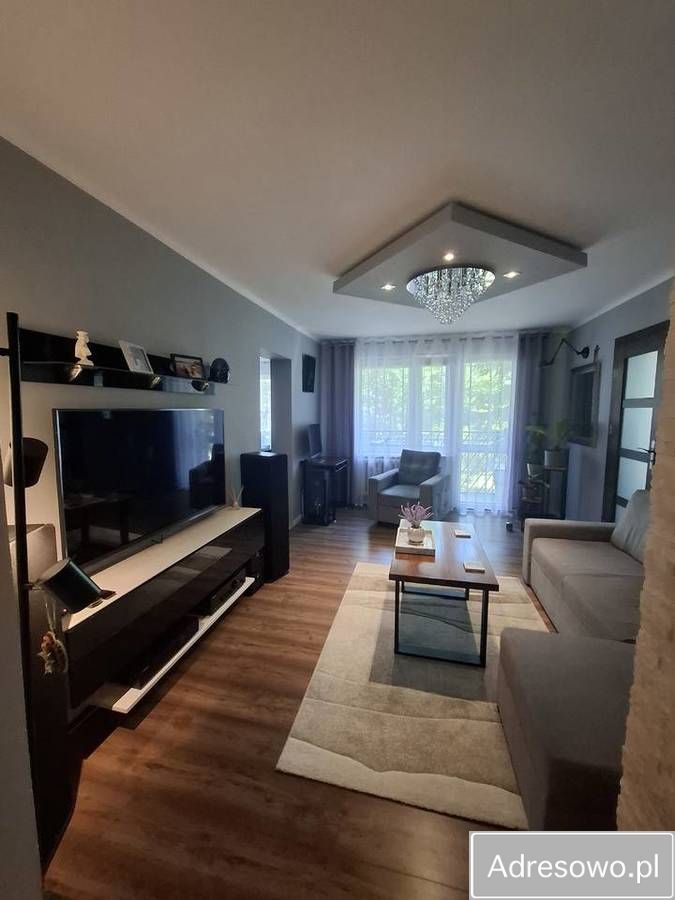 Mieszkanie 3-pokojowe Tarnów Śródmieście, ul. Józefa Szujskiego. Zdjęcie 3