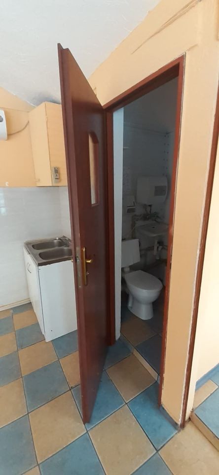 Lokal Dąbrowa Górnicza Centrum, ul. Waleriana Łukasińskiego. Zdjęcie 6