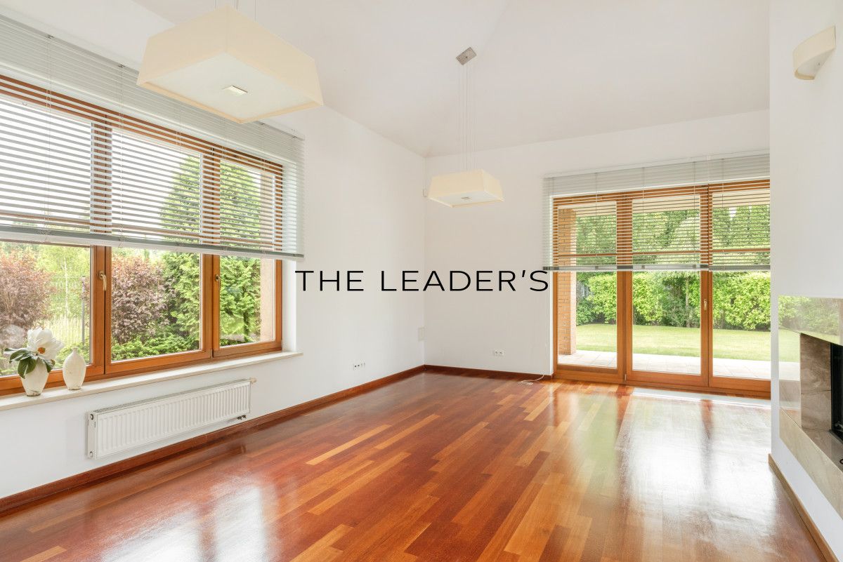 dom wolnostojący, 7 pokoi Bielawa. Zdjęcie 4