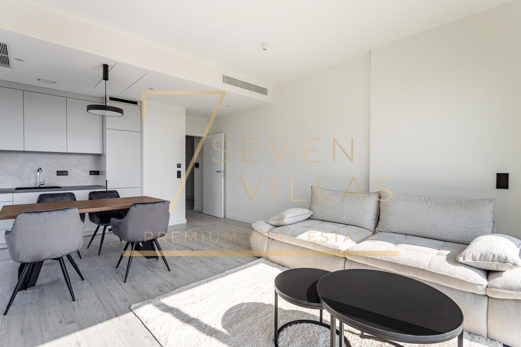 Mieszkanie 3-pokojowe Warszawa Wola, ul. Prosta. Zdjęcie 3