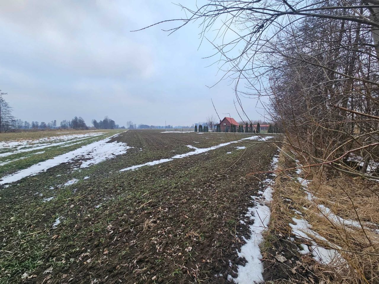 Działka rolno-budowlana Góra