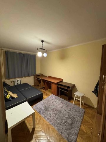 Mieszkanie 3-pokojowe Kielce KSM, ul. Spółdzielcza. Zdjęcie 1