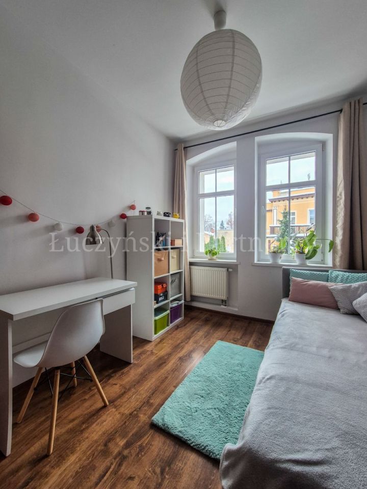 Mieszkanie 3-pokojowe Jelenia Góra Cieplice Śląskie-Zdrój. Zdjęcie 14