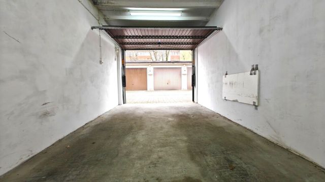 Garaż/miejsce parkingowe Rzeszów, ul. gen. Mariana Langiewicza. Zdjęcie 3