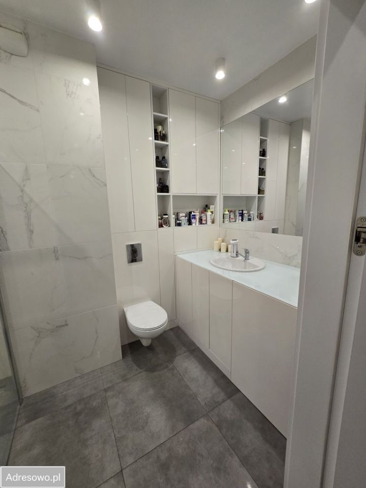 Mieszkanie 3-pokojowe Katowice Muchowiec, ul. Francuska. Zdjęcie 6