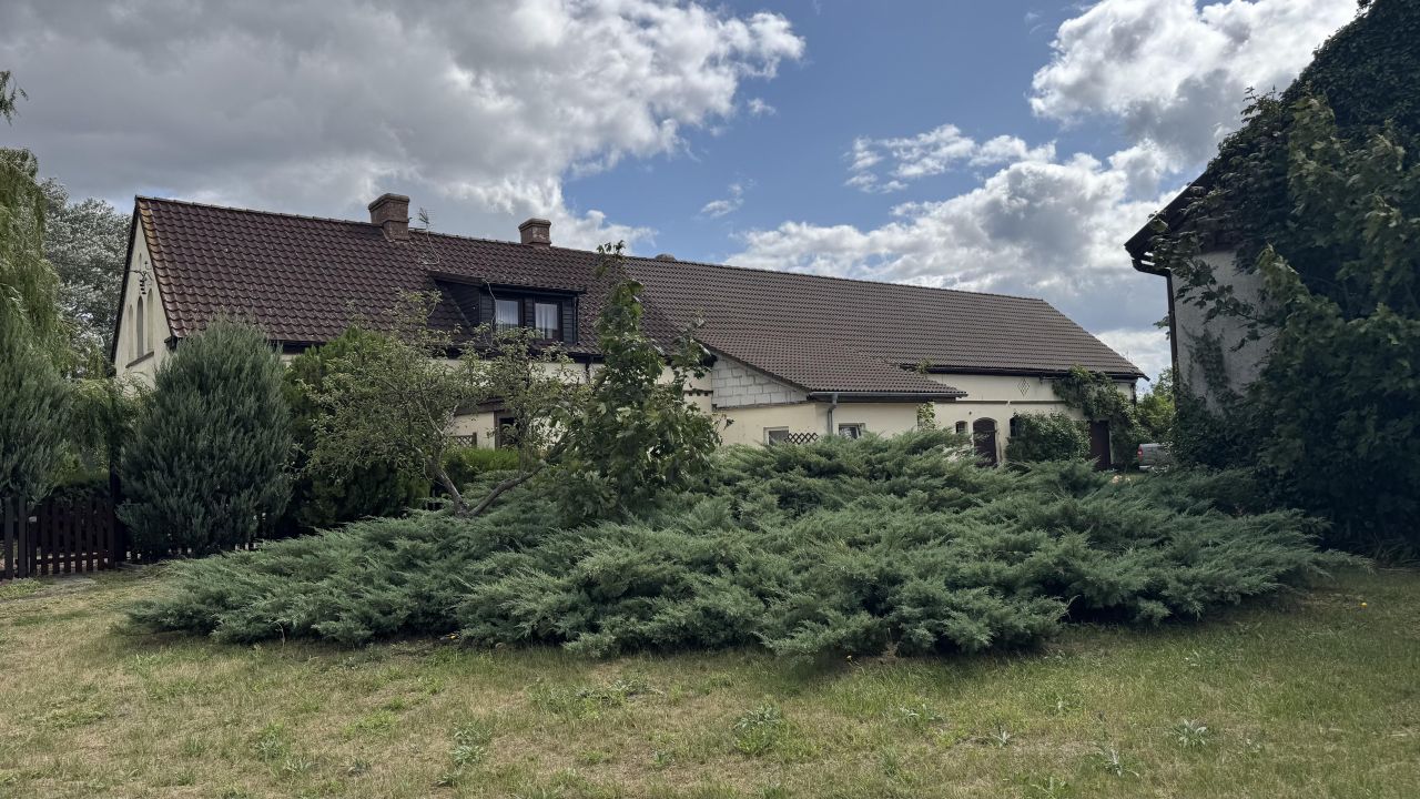 dom wolnostojący, 8 pokoi Jędrzychowice. Zdjęcie 1