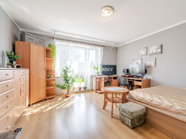 dom wolnostojący, 5 pokoi Kraków Bieżanów, ul. Jana Smolenia. Zdjęcie 19