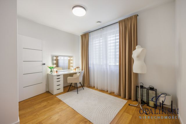 dom wolnostojący, 5 pokoi Brzóza Królewska. Zdjęcie 13