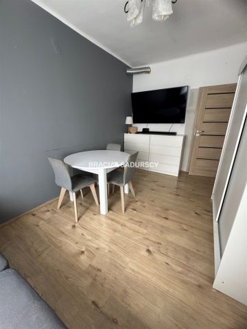 Mieszkanie 2-pokojowe Kraków Nowa Huta, os. Centrum C. Zdjęcie 2