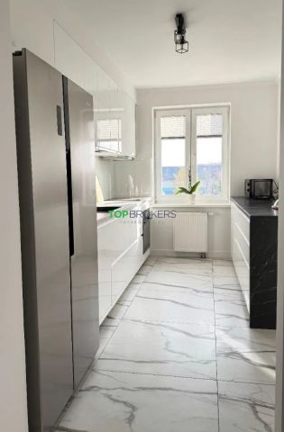 Mieszkanie 4-pokojowe Warszawa Włochy, ul. Aleje Jerozolimskie. Zdjęcie 5