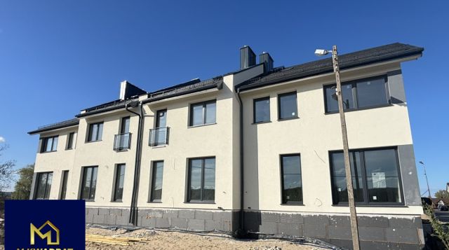 dom szeregowy, 3 pokoje Rumia Lotnisko, ul. Partyzantów. Zdjęcie 2