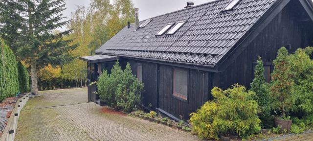 dom wolnostojący, 4 pokoje Klimkówka. Zdjęcie 1