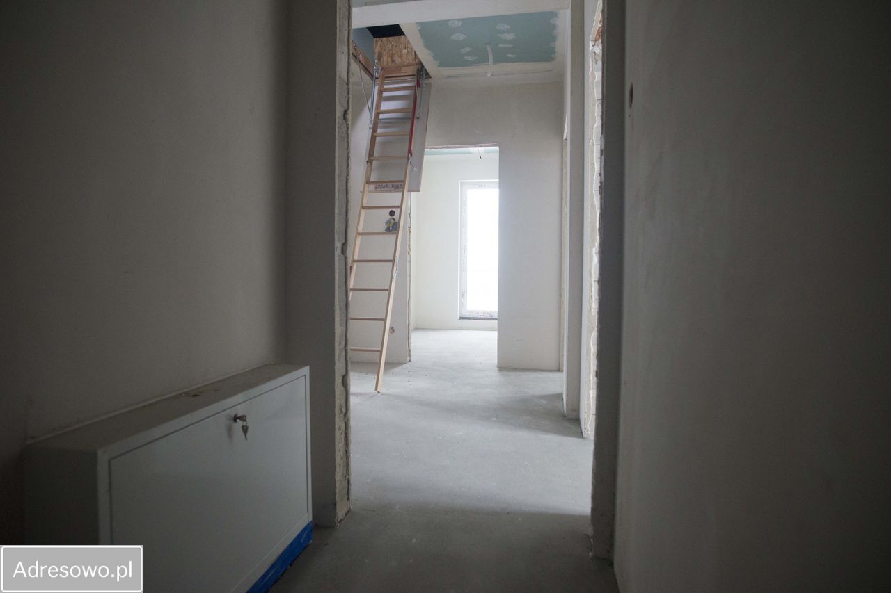 dom wolnostojący, 5 pokoi Tuszyn, ul. Roberta Kocha. Zdjęcie 16