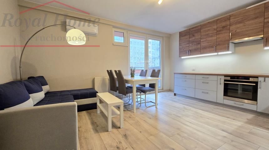 Mieszkanie 3-pokojowe Wrocław Krzyki, ul. Śliczna. Zdjęcie 1