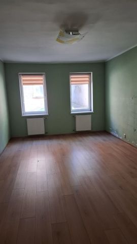 Mieszkanie 3-pokojowe Zabrze, ul. Buchenwaldczyków. Zdjęcie 1