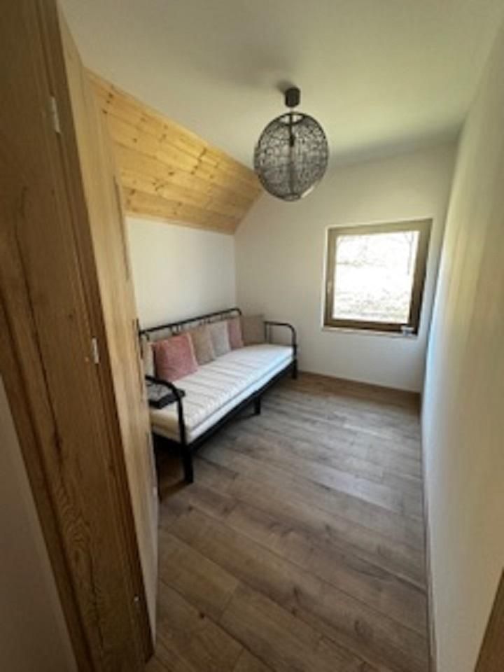 dom wolnostojący, 5 pokoi Korbielów Kamienna, beskidzka. Zdjęcie 12