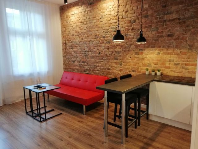 Mieszkanie 3-pokojowe Poznań Wilda, ul. Jana Żupańskiego. Zdjęcie 1