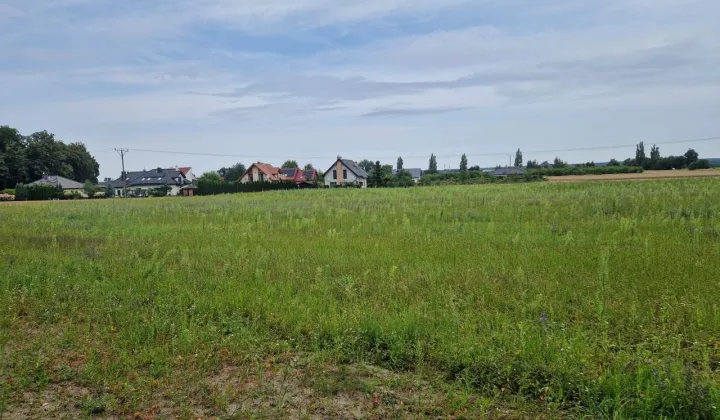Działka budowlana Obora, ul. Poziomkowa