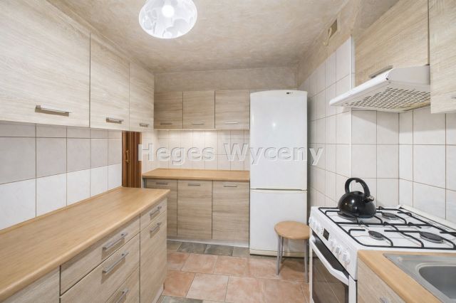 Mieszkanie 3-pokojowe Legnica. Zdjęcie 4