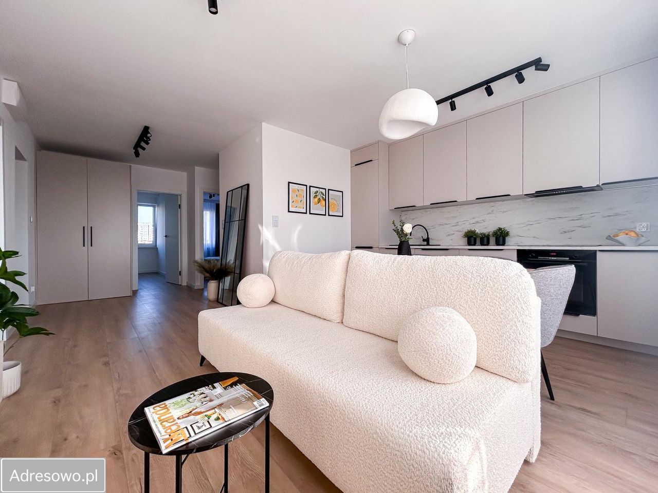 Mieszkanie 4-pokojowe Warszawa Gocław, ul. Orlego Lotu. Zdjęcie 5