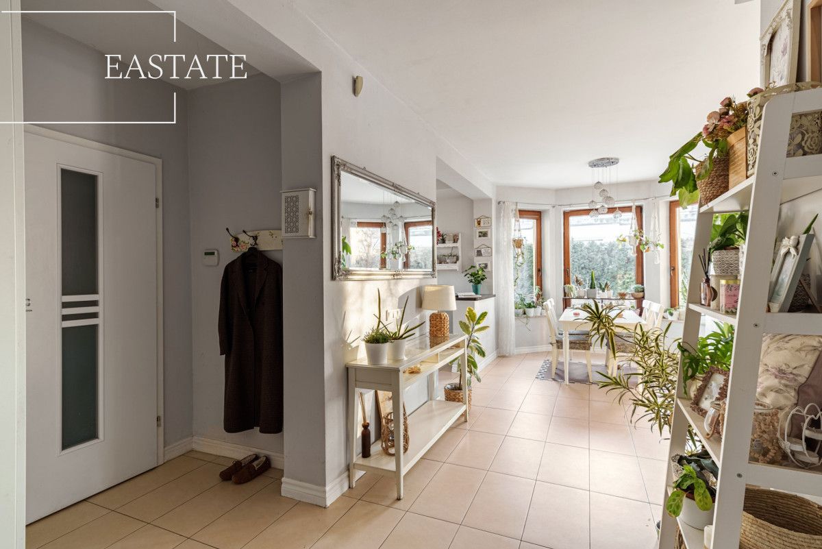 dom wolnostojący, 6 pokoi Wola Mrokowska. Zdjęcie 3