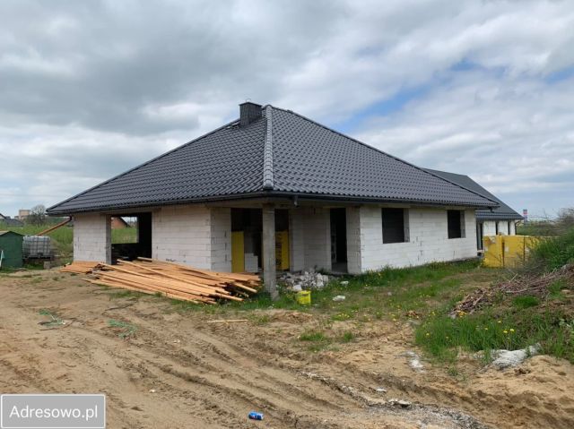 dom wolnostojący, 4 pokoje Prudnik. Zdjęcie 1