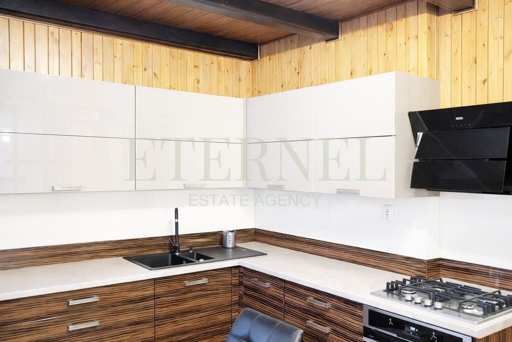 bliźniak, 5 pokoi Kraków, ul. ks. Prałata Mariana Łaczka. Zdjęcie 9