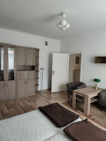 Mieszkanie 1-pokojowe Kraków Nowa Huta, os. Na Skarpie. Zdjęcie 1