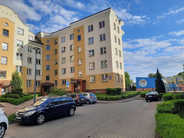 Mieszkanie 4-pokojowe Łomża, ul. Polowa. Zdjęcie 1