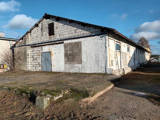 Hala/magazyn Knopin. Zdjęcie 1