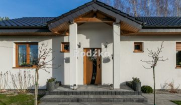 dom wolnostojący, 4 pokoje Rzywno